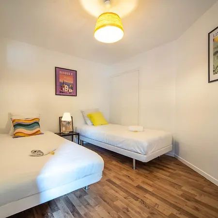 Warhol Vibes - Couleurs Et Confort Avec Garage * Дижон